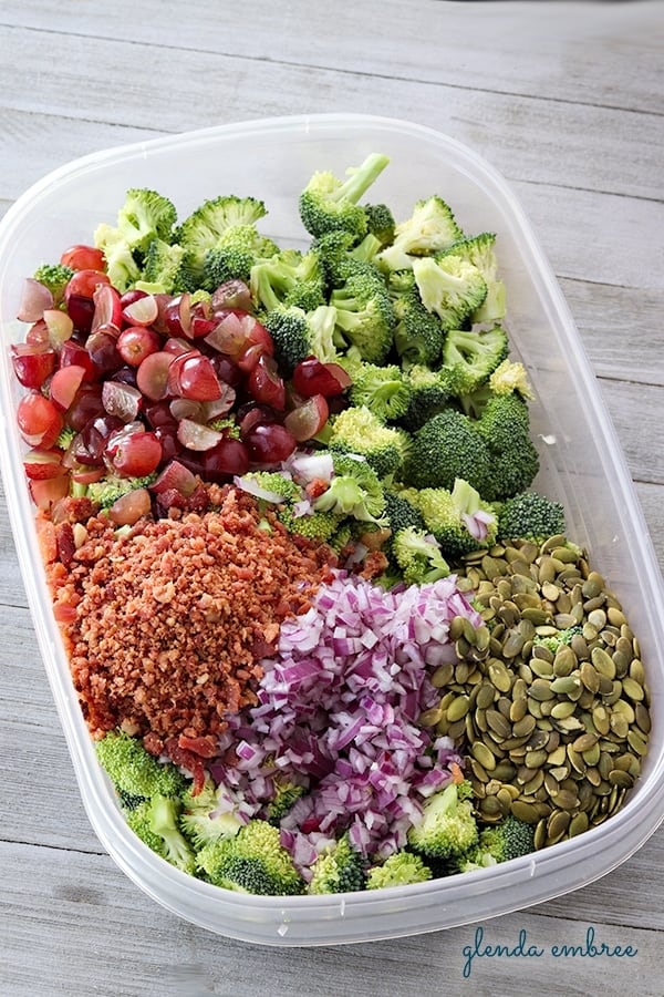 broccoli salad ingredients