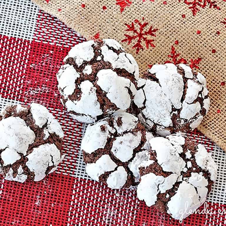Chocolate Crinkle Cookies