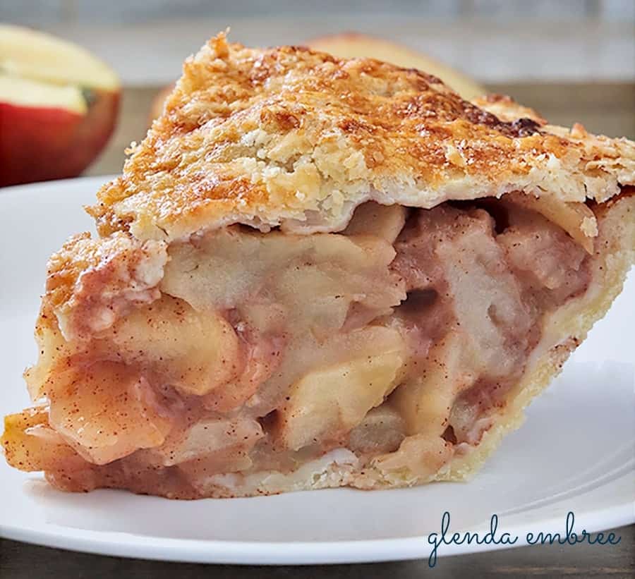 homemade apple pie with butter crust