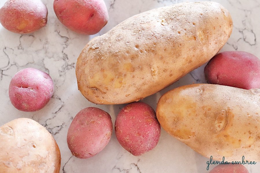 red potatoes and russet potatoes