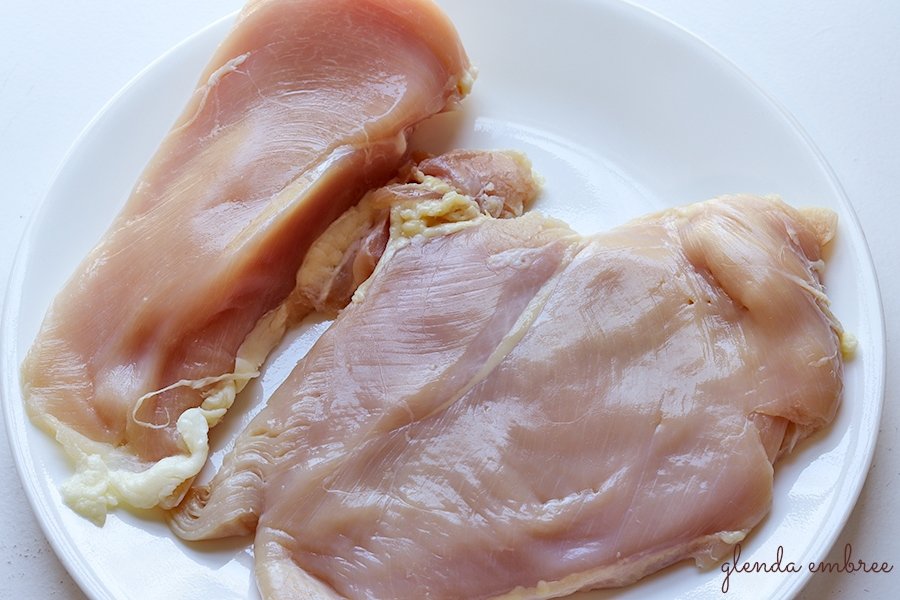 side-by-side comparison of pounded chicken breast and unpounded