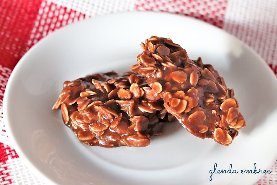 easy-no-bake cookies served on a small plate
