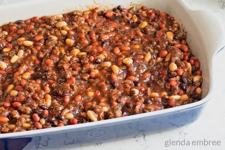Best Baked Bean Casserole (Baked Beans with Hamburger) Glenda Embree