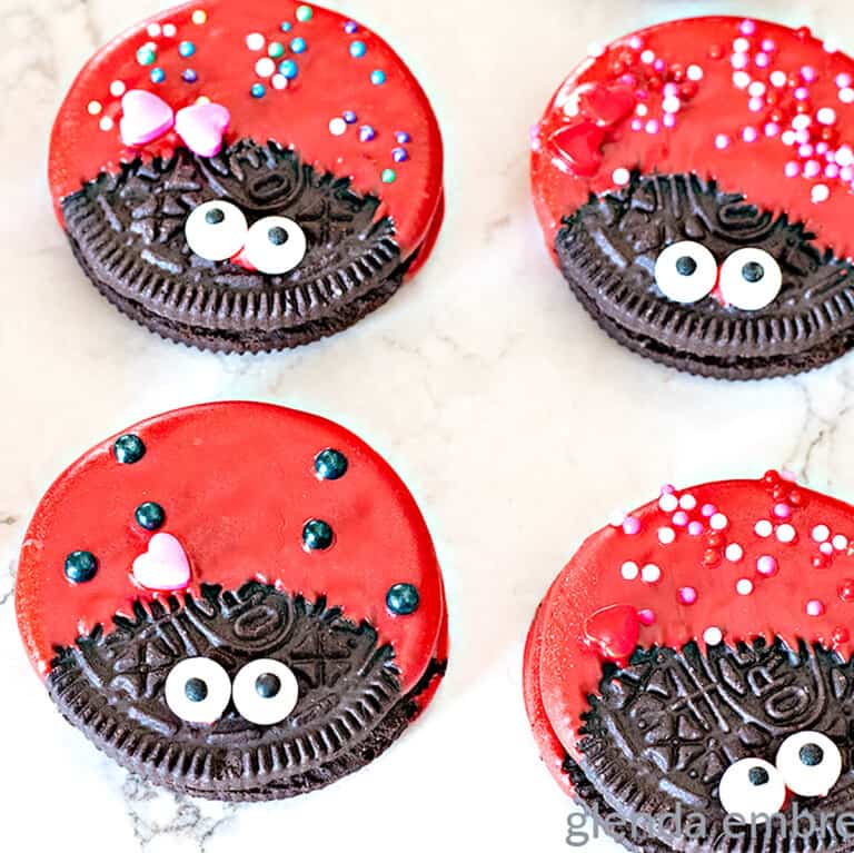 oreo cookie love bug valentine cookies
