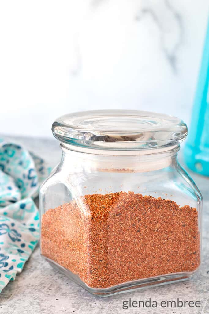 Southwest Seasoning Blend in a jar on a concrete counter top