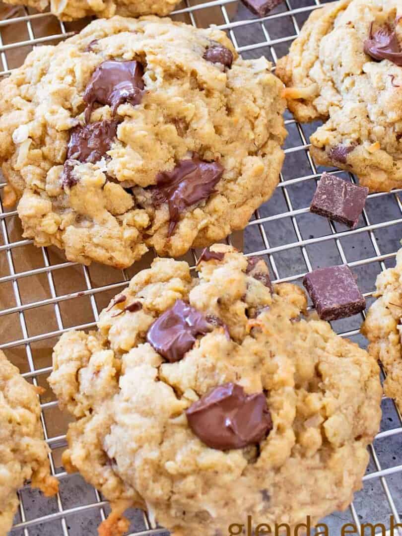 Ranger-Cookies-close-v-b