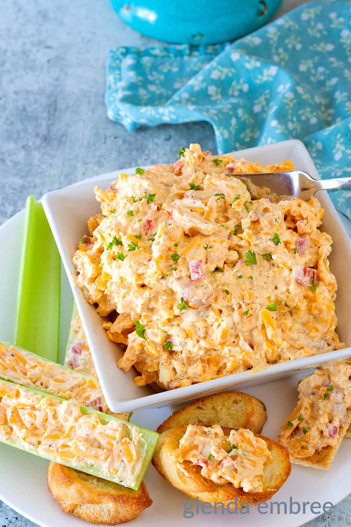 Old Fashioned Pimento Cheese Recipe - Glenda Embree